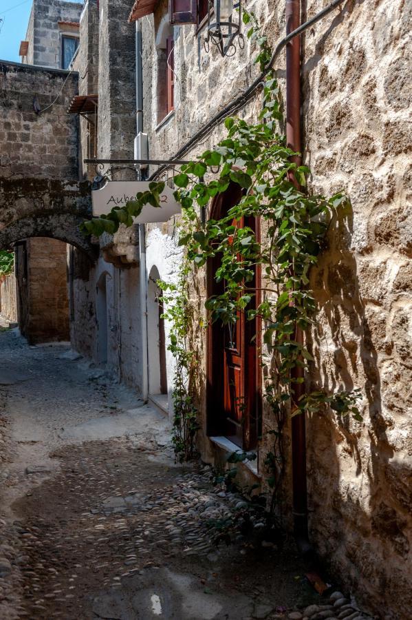 Auberge 32 Old Town Rhodes City Buitenkant foto