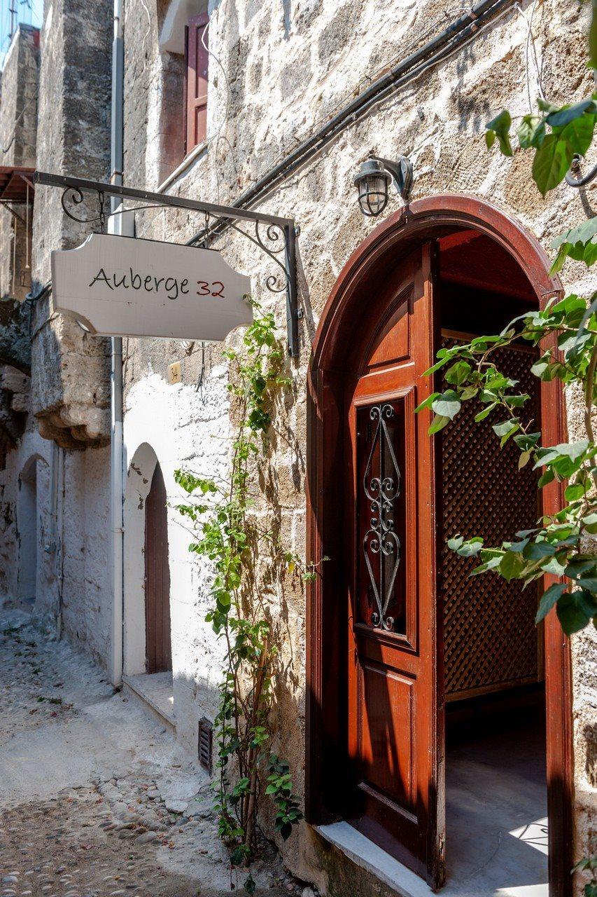 Auberge 32 Old Town Rhodes City Buitenkant foto