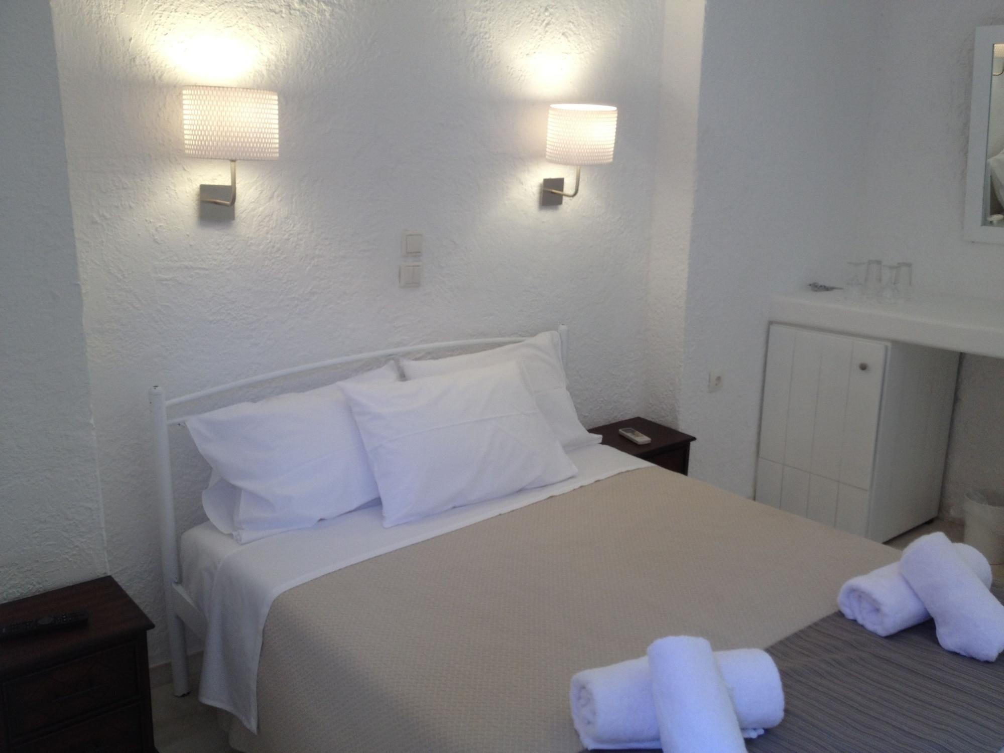 Auberge 32 Old Town Rhodes City Buitenkant foto